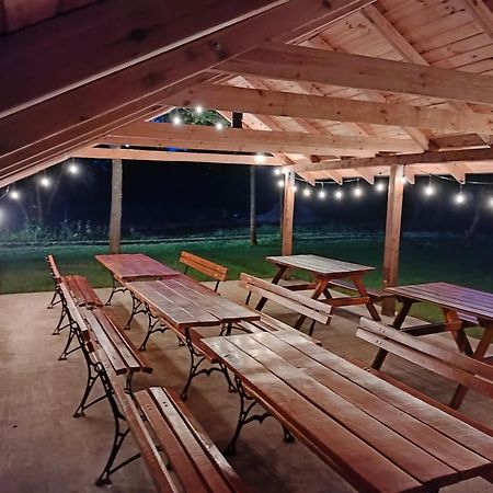 Lesne Zacisze-Pole Namiotowe Hotel Pisklaki Luaran gambar